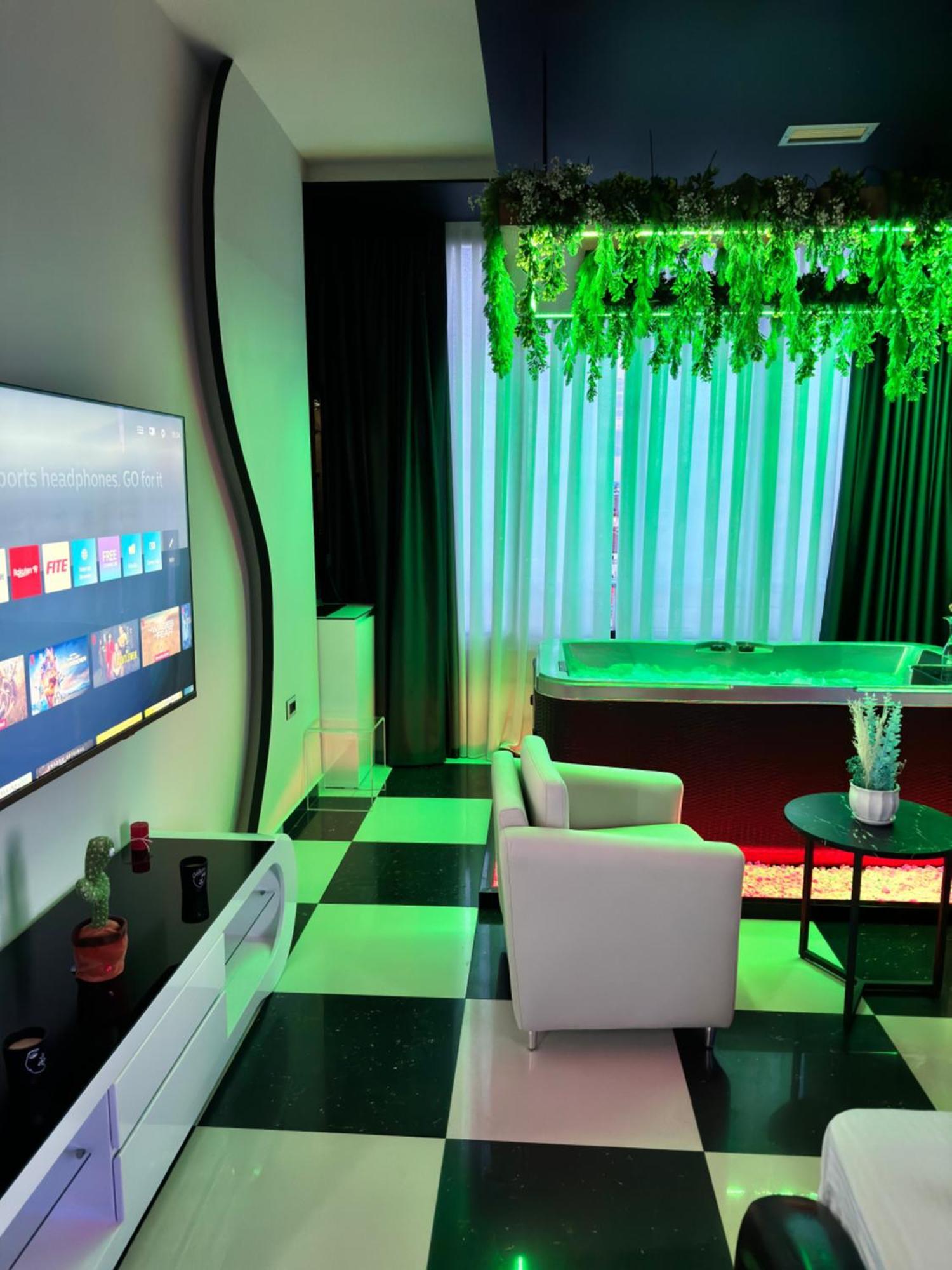 Sueno Apartments & Suites تيرانا المظهر الخارجي الصورة