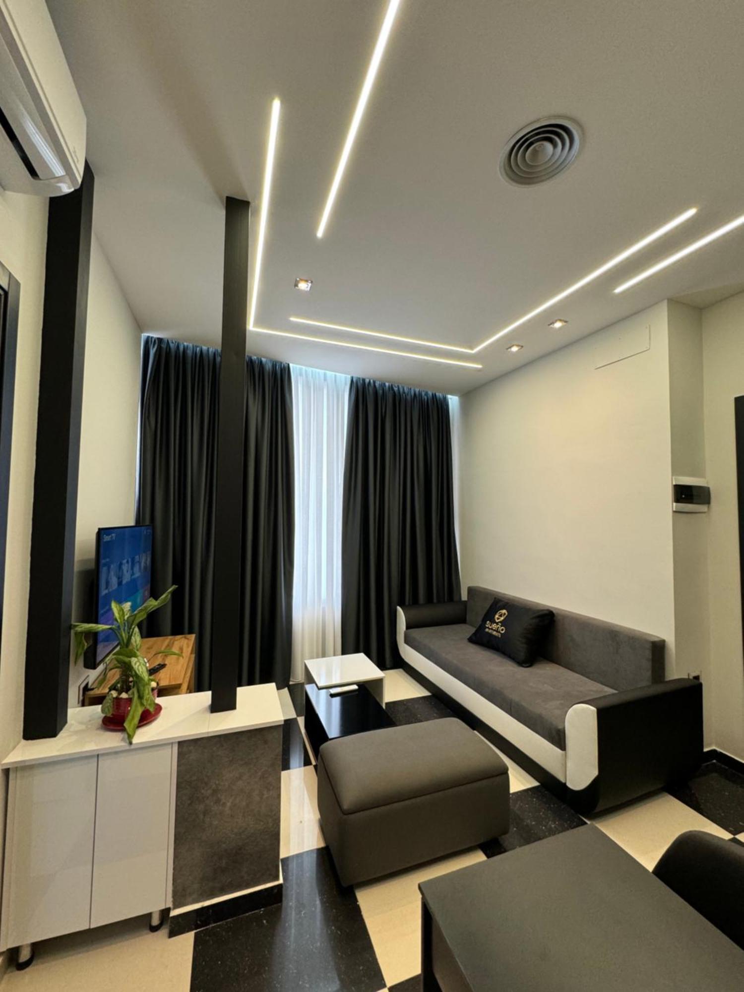 Sueno Apartments & Suites تيرانا الغرفة الصورة